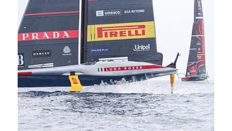 Louis Vuitton Cup, Luna Rossa batte American Magic