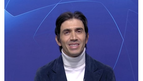 Lo sputo di Inigo Martinez ad Acerbi. Calvarese dice le cose come stanno: «Era da rosso!»