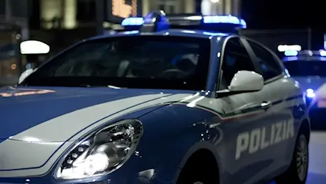 Abusa di dottoresse e infermiere, arrestato primario: sotto accusa per 32 episodi
