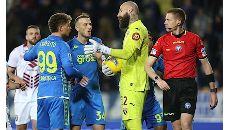 Empoli-Torino, la moviola LIVE: gol annullato a Ismajli, due espulsioni in panchina. Cacace chiede un rigore