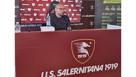 Salernitana, Petrachi verso l'addio: tifosi divisi su decisione, molti sono contrari