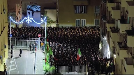 Acca Larentia, mille saluti romani e presente per la commemorazione alla sede Msi