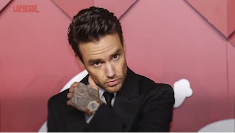 Morte di Liam Payne: la casa discografica che voleva abbandonarlo e le accuse a «X Factor» che «sfrutta i giovani artisti»