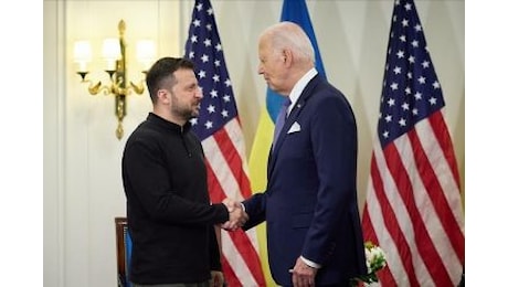 Biden teme la vittoria di Trump e accelera sugli aiuti militari all’Ucraina – Analisi Difesa