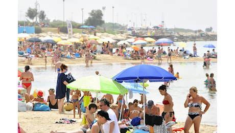 Vacanze, 18 milioni di turisti in partenza, ma si spenderà di più. Le mete preferite e i rincari