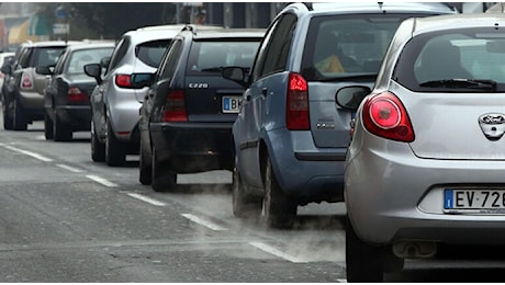 Emilia Romagna, è nuovamente allerta smog: scattano misure da bollino rosso