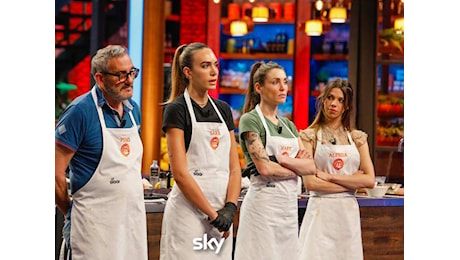 MasterChef 14, la guerra delle «Spice Girls» durante l’omaggio a Gualtiero Marchesi: Sara contro Mary e Katia