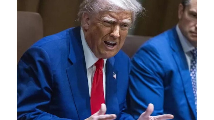 Dazi, Trump: «Prossima settimana annuncio su semiconduttori» · LaC News24 - LaC News24 Dazi, Trump: «Prossima settimana annuncio su semiconduttori» · LaC News24 - LaC News24