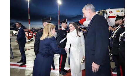 Re Felipe e Letizia di Spagna in Italia per visita di Stato, il programma tra Roma e Napoli