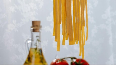 Pasta e olio i prodotti alimentari rincarati di più in Italia negli ultimi 10 anni, c'è anche il pane