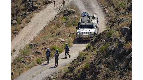 Nuovo attacco israeliano contro la base italiana Unifil in Libano: Non abbandoneremo la posizione