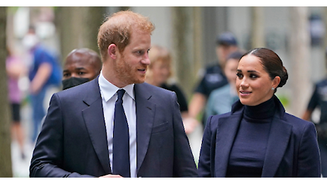 Harry e Meghan, che succede? L’abito di lei ora dice molto...