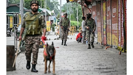 Pakistan, “al via contrattacco contro aggressione indiana”
