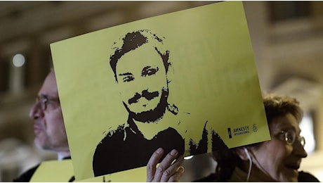 La rivelazioni di un ex detenuto: Giulio Regeni è stato torturato con scosse elettriche