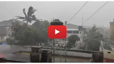 Meteo: Mozambico, il ciclone Chido si abbatte sulle città, il Video