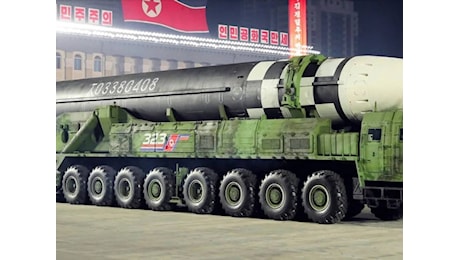 Simulato attacco missilistico sulla Corea del Nord. Cosa c'è dietro la mossa Usa