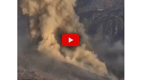 Los Angeles, vasto incendio devasta il territorio, dichiarato lo stato di Emergenza, Video