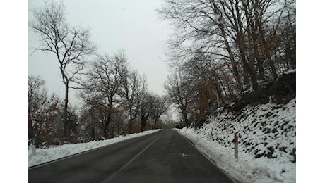 Neve in arrivo in Pratomagno e in tutta la fascia appenninica toscana. Scatta il codice giallo