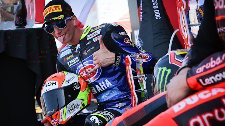 Stiamo iniziando a mettere insieme i pezzi per andare forte in ogni sessione – Locatelli commenta il podio nel sabato di Assen - WorldSBK Stiamo iniziando a mettere insieme i pezzi per andare forte in ogni sessione – Locatelli commenta il podio nel sabato di Assen - WorldSBK