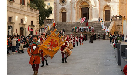 A Todi entra nel vivo la Disfida di san Fortunato, patrono della città