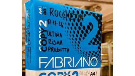 Addio alla mitica 'Copy 2': ieri pomeriggio l'ultima risma confezionata nello stabilimento di Fabriano