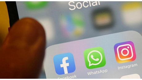 Meta userà nostri post e commenti su Facebook e Instagram per addestrare l'IA (diventerà l'ignoranza artificiale?). Ecco come opporsi: il modulo