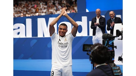 Adnkronos: Mbappé nuovo numero 9 del Real Madrid: Un sogno, darò la vita per il club