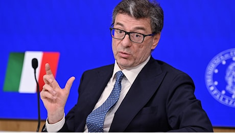 Sette anni in manovra. Giorgetti: Non lasciamo indietro nessuno. Misiani (Pd): Invece sì: Draghi (di A. Raimo)