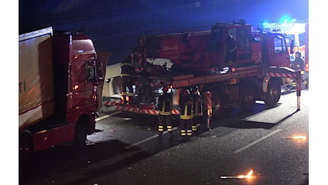 Incidente sulla Teem: uomo di 40 anni muore incastrato tra le lamiere