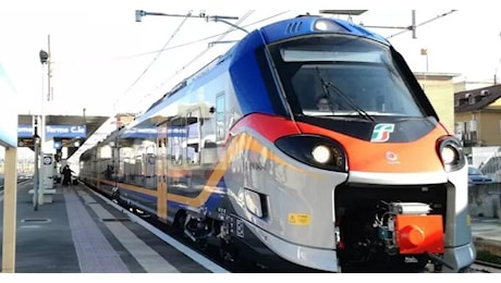 Emergenza treni in Calabria, primo giorno di blocco ed è caos