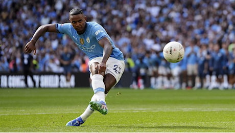 Un rigore di Akanji consegna il Community Shield al City