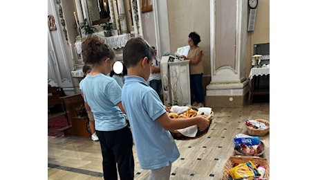 Vittoria: nonni, bambini e giovani festeggiano San Francesco