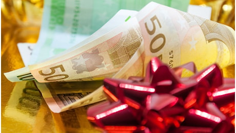 Bonus Natale da 100 euro a molti più lavoratori, chi potrebbe riceverlo con le nuove regole in arrivo