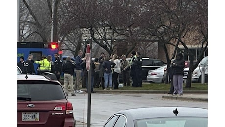 Sparatoria in una scuola in Wisconsin