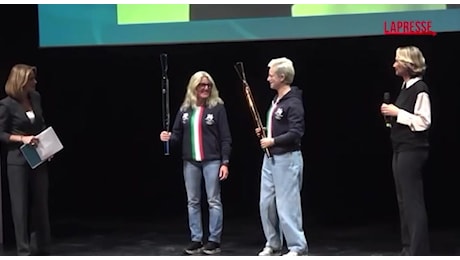 Milano-Cortina 2026, svelata la torcia olimpica dei Giochi invernali