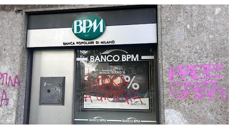 Milano, tensioni a corteo pro Palestina