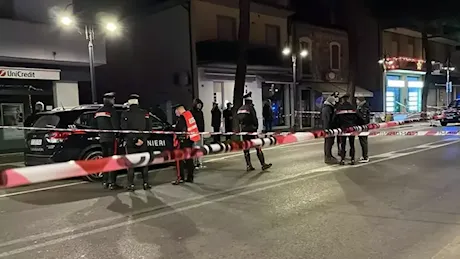 Rimini, accoltella 4 persone a Villa Verrucchio, un carabiniere lo uccide per difendersi