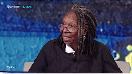 Whoopi Goldberg e l'incontro con Sophia Loren: «Vorresti essere perfetta quando conosci una persona come lei»