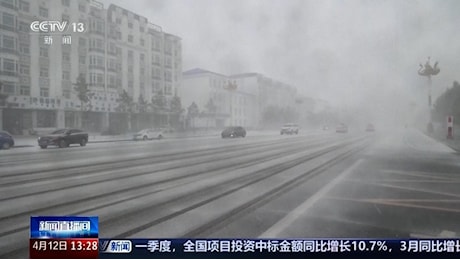 La Mongolia nella tempesta di neve, Pechino bloccata da venti di burrasca mai visti in dieci anni