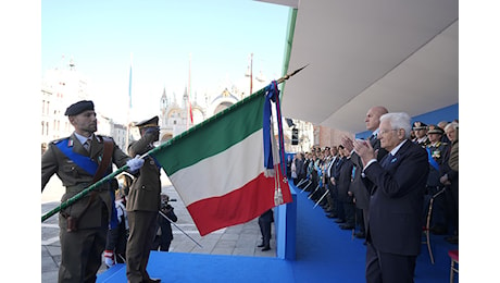 Croce di Cavaliere alla Bandiera di Guerra del 152° Reggimento della Brigata Sassari