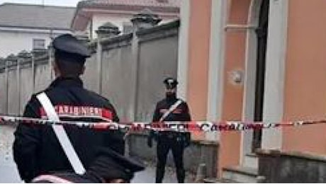 Uccide la moglie in casa, sarebbe accaduto durante una lite