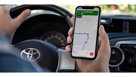 Google Maps, la navigazione migliora integrando la segnalazione degli incidenti di Waze