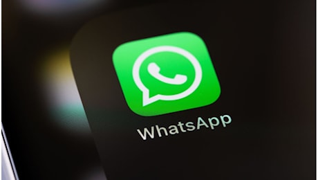 WhatsApp, la nuova truffa ha già svuotato milioni di conti in banca