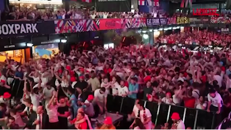 VIDEO Euro 2024, esplode la gioia dei tifosi inglesi a Londra e Sheffield