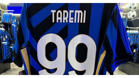 Inter, Taremi ha scelto il numero 99: l’ultimo fu Pinamonti. In 4 prima di loro
