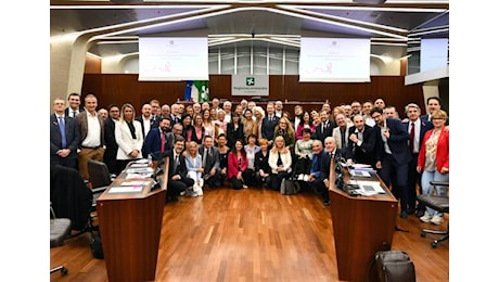 “Ottobre Rosa”: in Aula la cerimonia di sensibilizzazione sulla prevenzione del tumore al seno