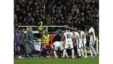 Fiorentina-Inter, Bove si accascia a terra. Partita rinviata