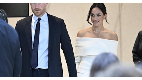 Meghan Markle era sola, tam-tam impazzito: rottura con Harry, una pesante conferma