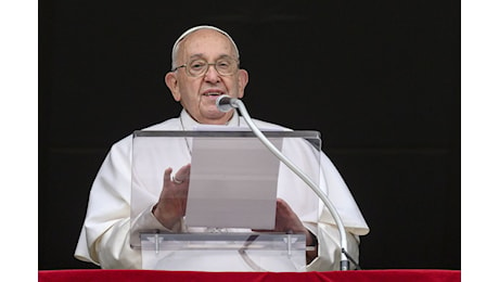 Papa Francesco: L'autorità è servizio, altrimenti è dittatura