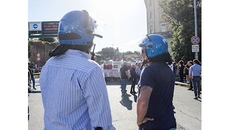 Roma blindata per i pro-Pal, gli agenti lanciano l'allarme: Cercheranno lo scontro